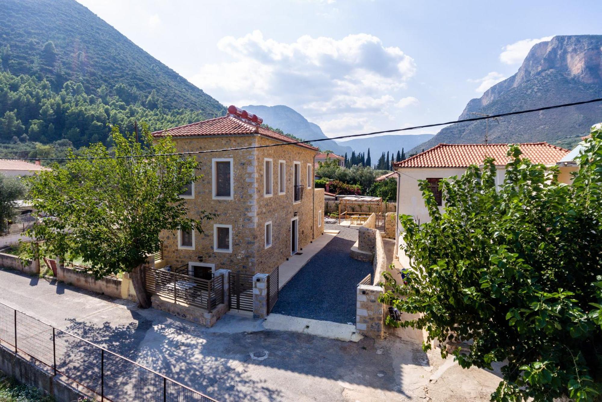 Apartmán Indigo Leonidion Exteriér fotografie